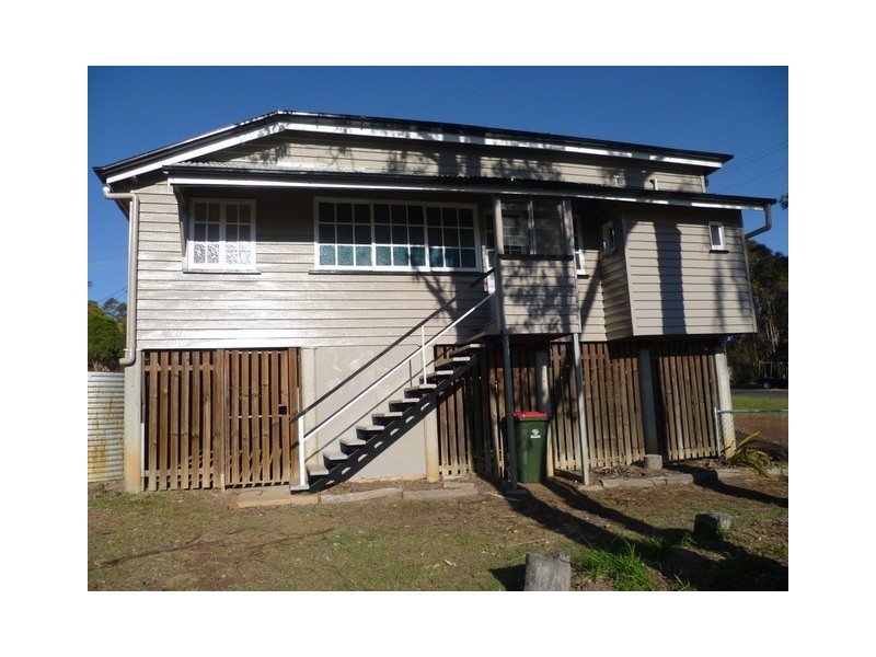 1 HUNTER STREET, Nanango QLD 4615