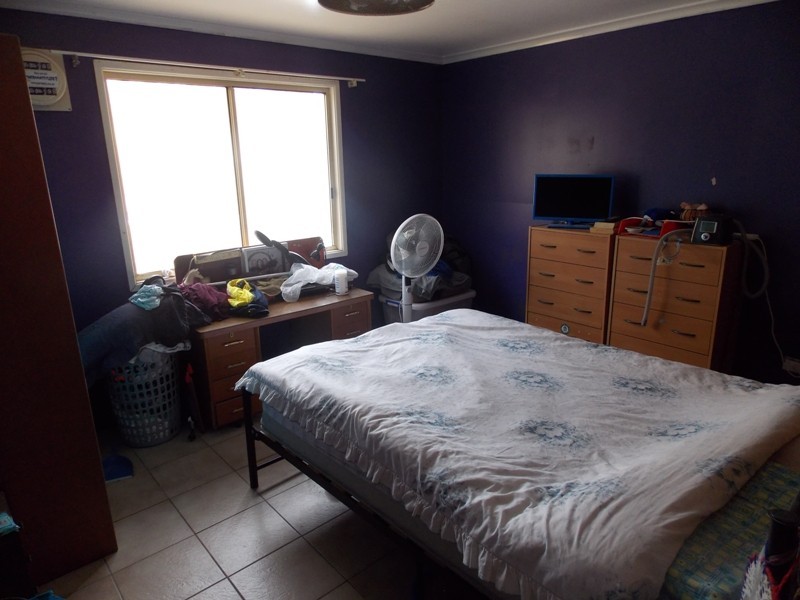 27 FAIRWAY DRIVE, Nanango QLD 4615