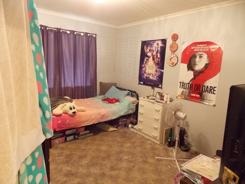 27 FAIRWAY DRIVE, Nanango QLD 4615