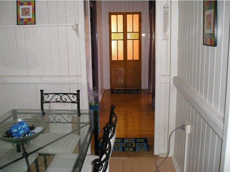 55 Heights Road, Nanango QLD 4615