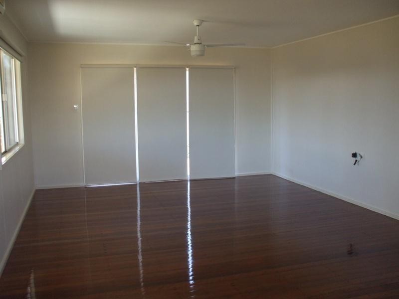 2 Booneene Court, Nanango QLD 4615