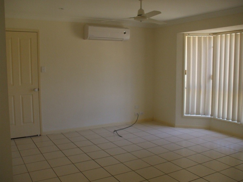 56 Cairns, Nanango QLD 4615