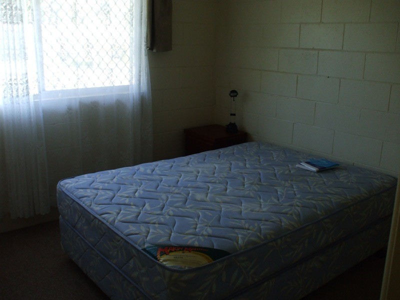 2/10 Drayton Street, Nanango QLD 4615