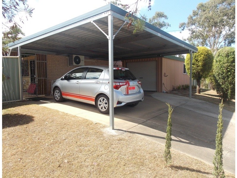 4 HUNTER STREET, Nanango QLD 4615