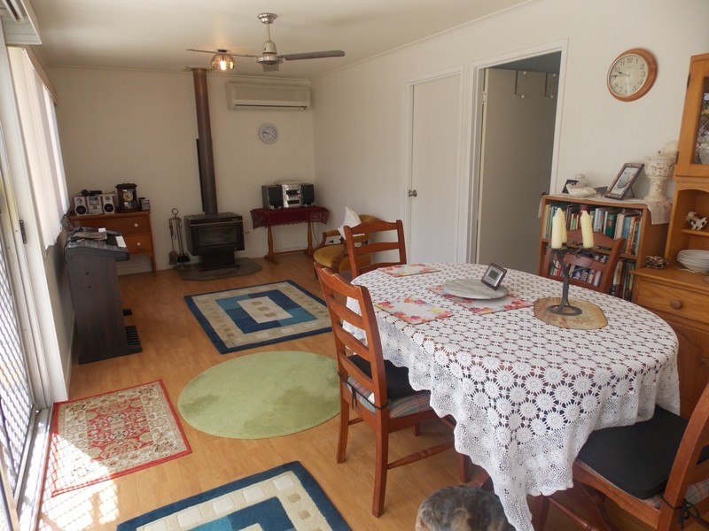 4 HUNTER STREET, Nanango QLD 4615