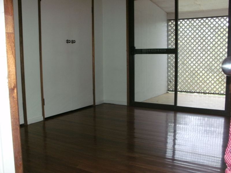 1 3 4 Home Street, Nanango QLD 4615