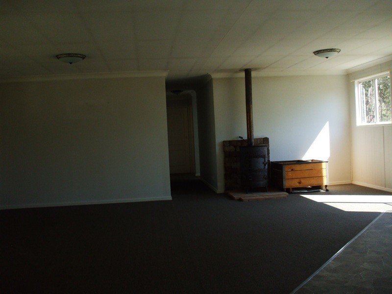 39 McLaughlan Road, Benarkin QLD 4306