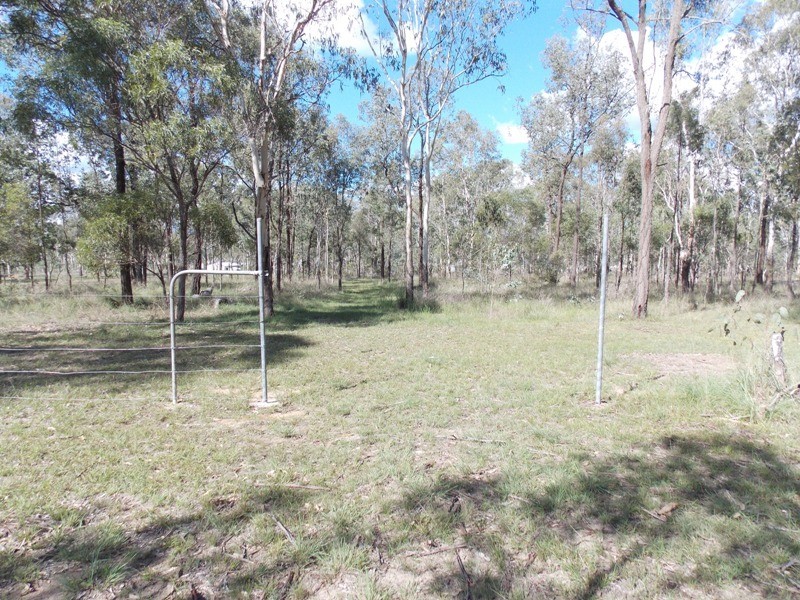 29 Oliver Road, Nanango QLD 4615