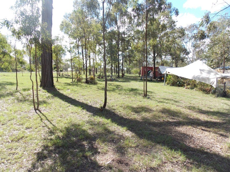 29 Oliver Road, Nanango QLD 4615