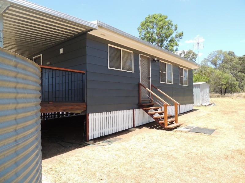 40 Pitts Road, Nanango QLD 4615
