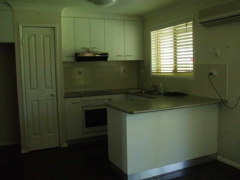 31  Hart Street, Blackbutt QLD 4306