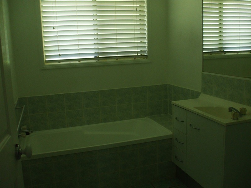 31  Hart Street, Blackbutt QLD 4306