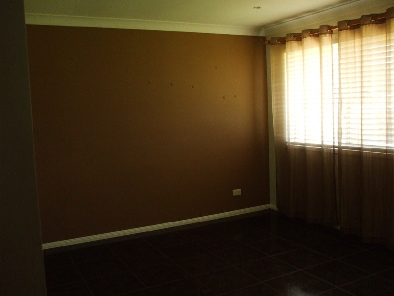 31  Hart Street, Blackbutt QLD 4306