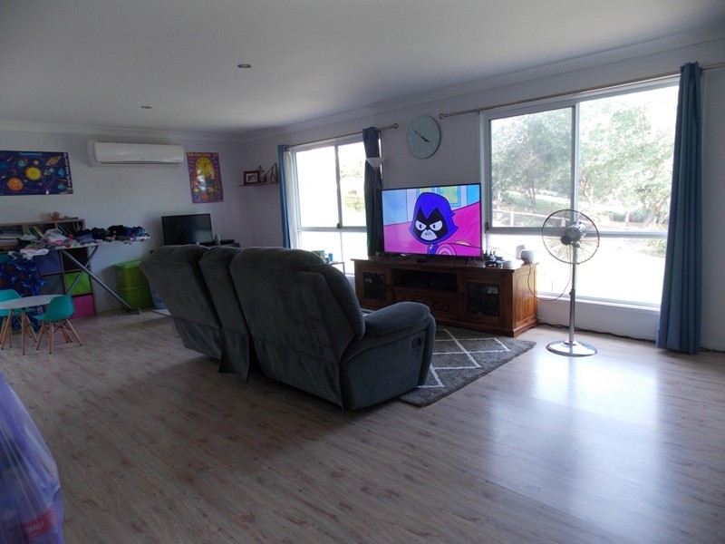 20 HOSPITAL TERRACE, Nanango QLD 4615
