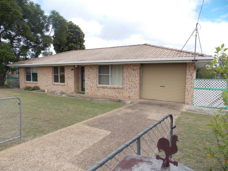 23 BUNKER AVENUE, Nanango QLD 4615