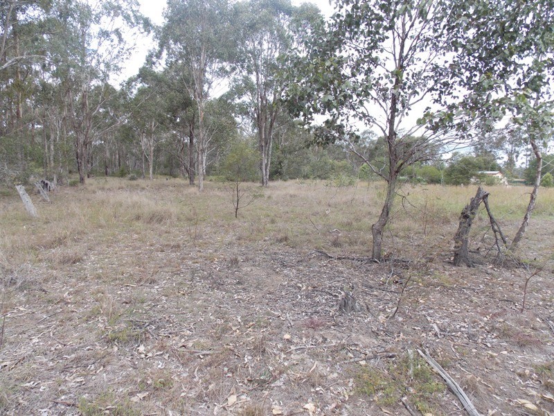 19 HOME STREET, Nanango QLD 4615