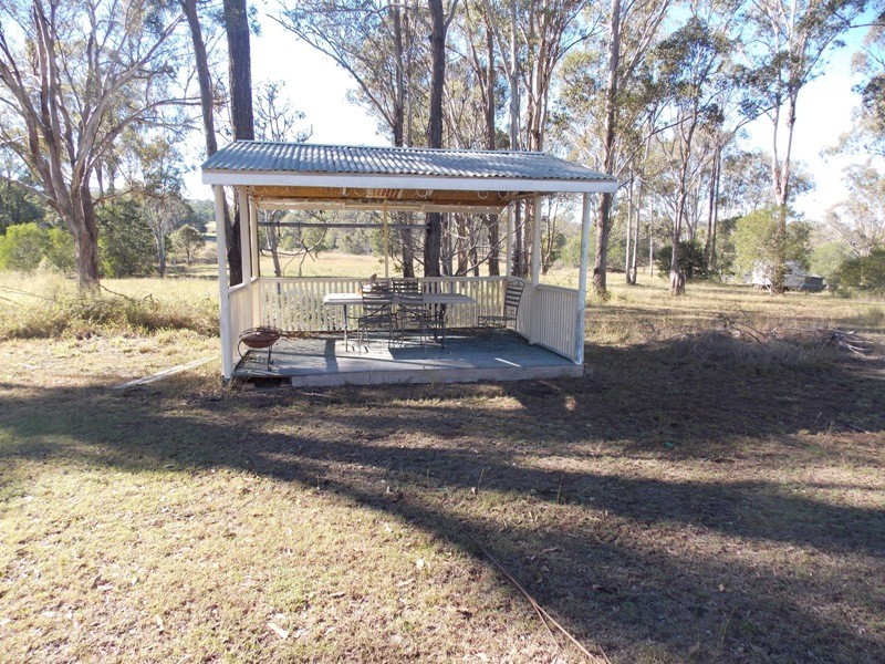 171 Old Esk Nth Road, Nanango QLD 4615