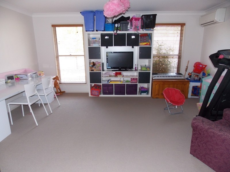 123 Brisbane street, Nanango QLD 4615