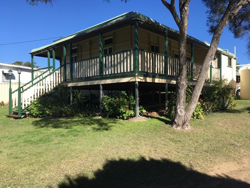 11 GIPPS STREET, Nanango QLD 4615