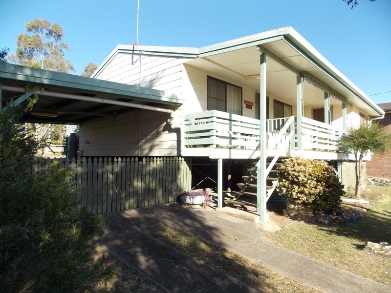 8 HUNTER STREET, Nanango QLD 4615