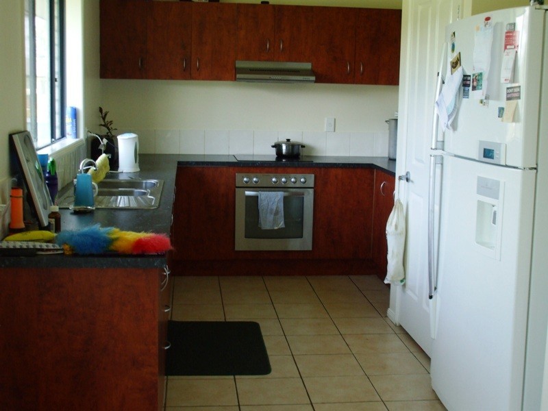 16 Wickham, Nanango QLD 4615