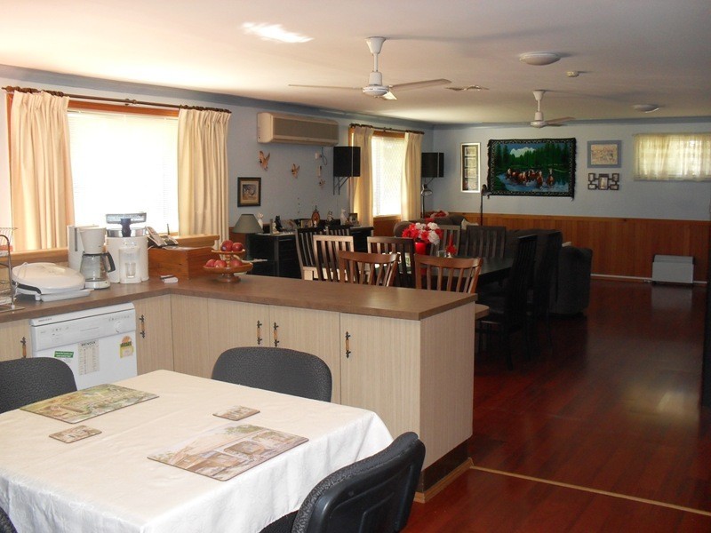 7 Chester Le Street, Blackbutt QLD 4306