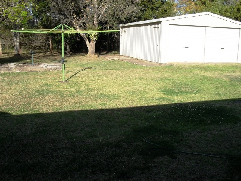 7 Chester Le Street, Blackbutt QLD 4306