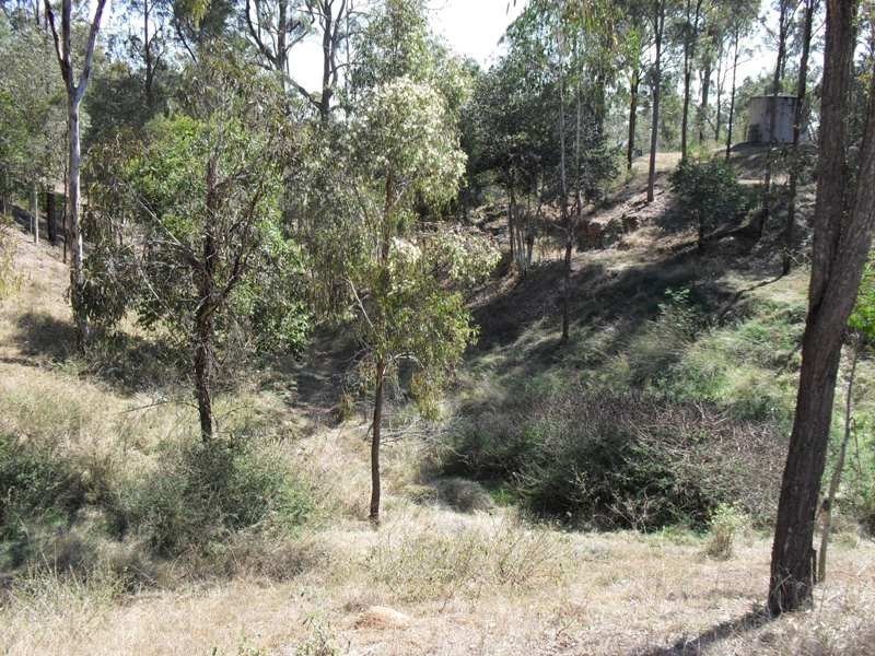 80 Heights Road, Nanango QLD 4615