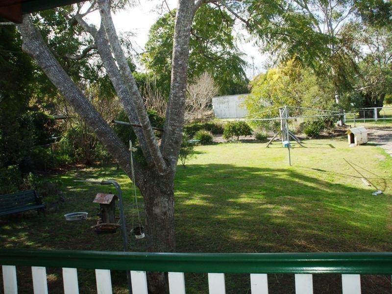 92 Burnett Street, Nanango QLD 4615