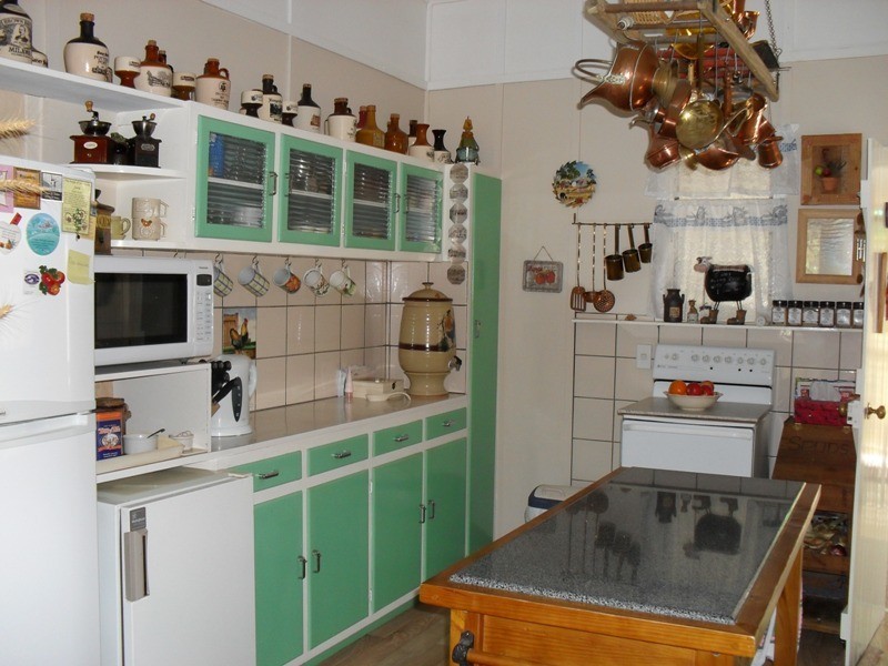 81 Gipps Street, Nanango QLD 4615