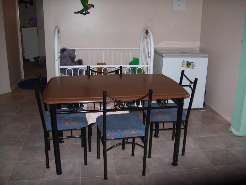 13  McConnells Road, Nanango QLD 4615