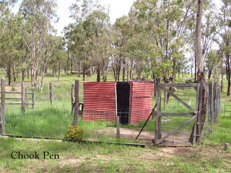 13  McConnells Road, Nanango QLD 4615