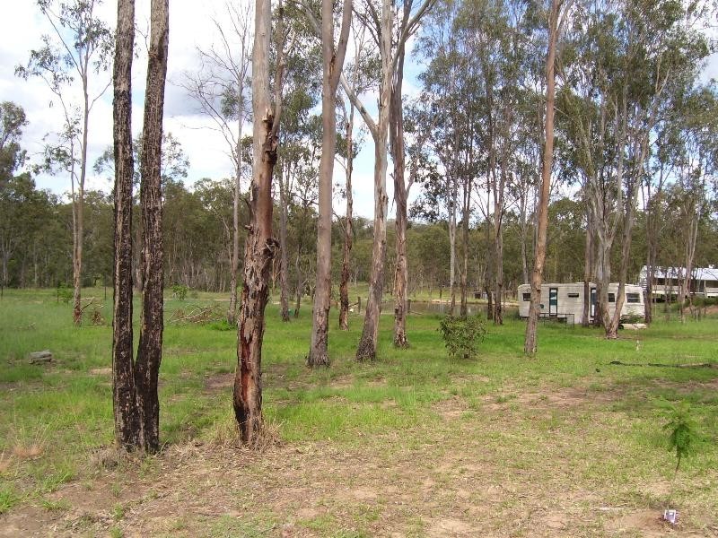 13  McConnells Road, Nanango QLD 4615