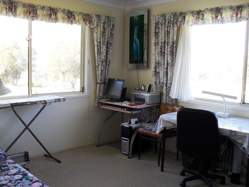 221 Neumgna Road, South Nanango QLD 4615