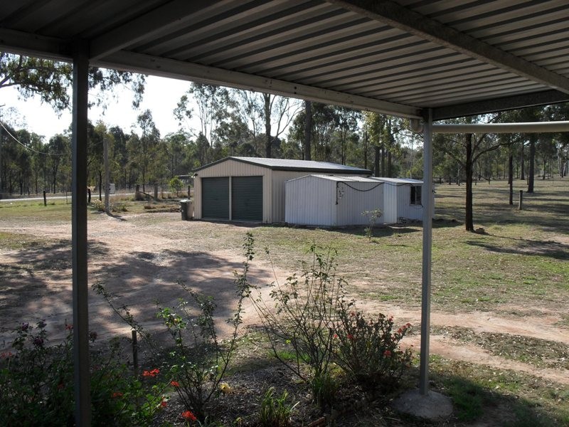 218 Carbeen Crescent, Nanango QLD 4615