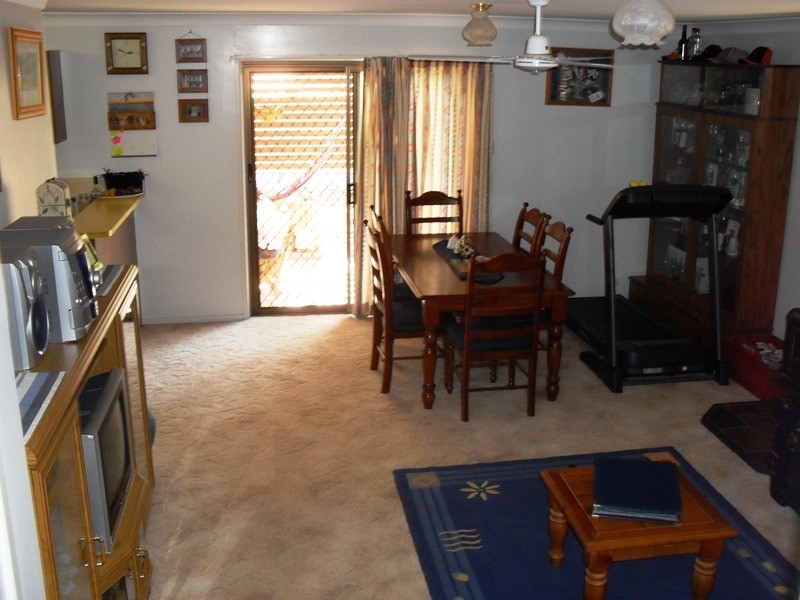 19 Hunter Street, Nanango QLD 4615