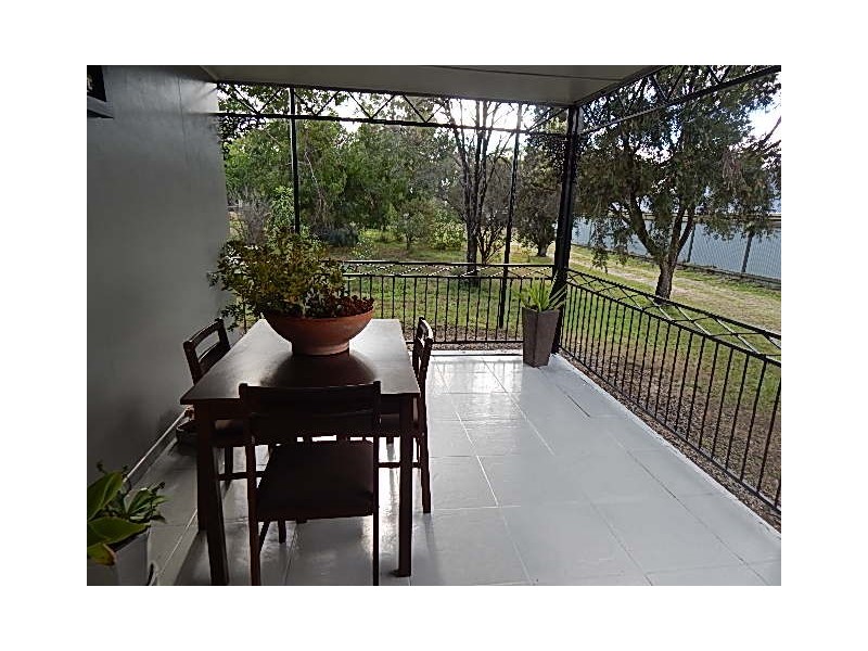 26 Scott Street, Nanango QLD 4615