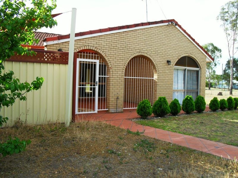35 Brisbane Street, Nanango QLD 4615