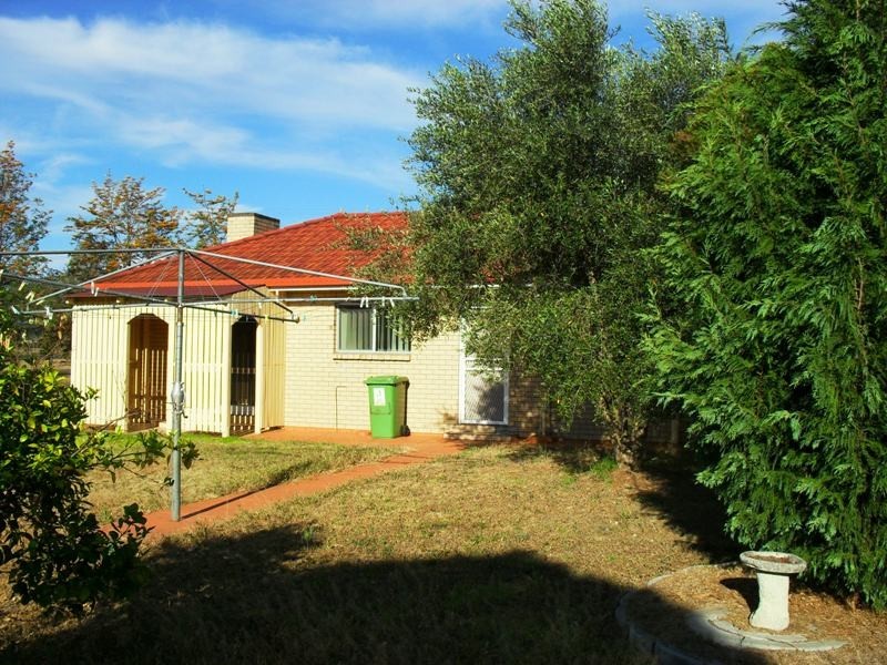35 Brisbane Street, Nanango QLD 4615