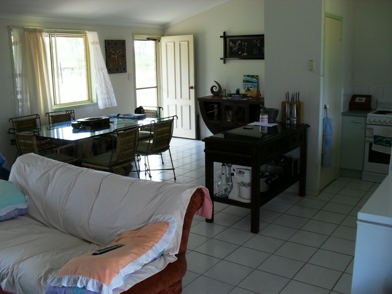 89 Elouera Drive, Nanango QLD 4615