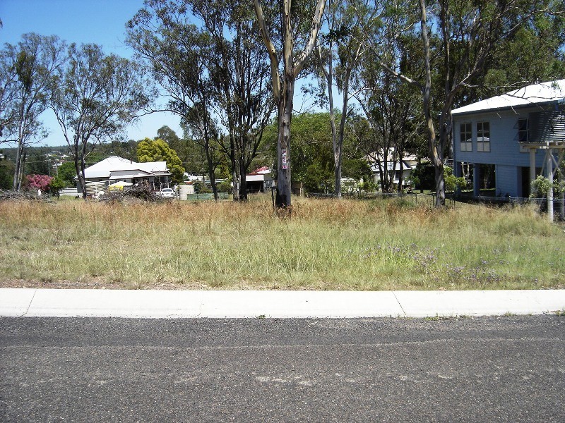 87 Wickham Street, Nanango QLD 4615