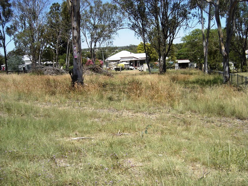 87 Wickham Street, Nanango QLD 4615