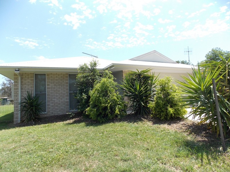 50 Gold Street, Nanango QLD 4615