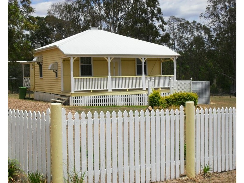 9 GS Wilson Drive, Nanango QLD 4615