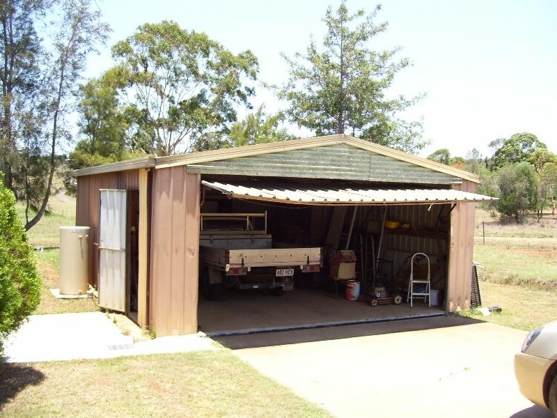 329 Izzards Road, South Nanango QLD 4615