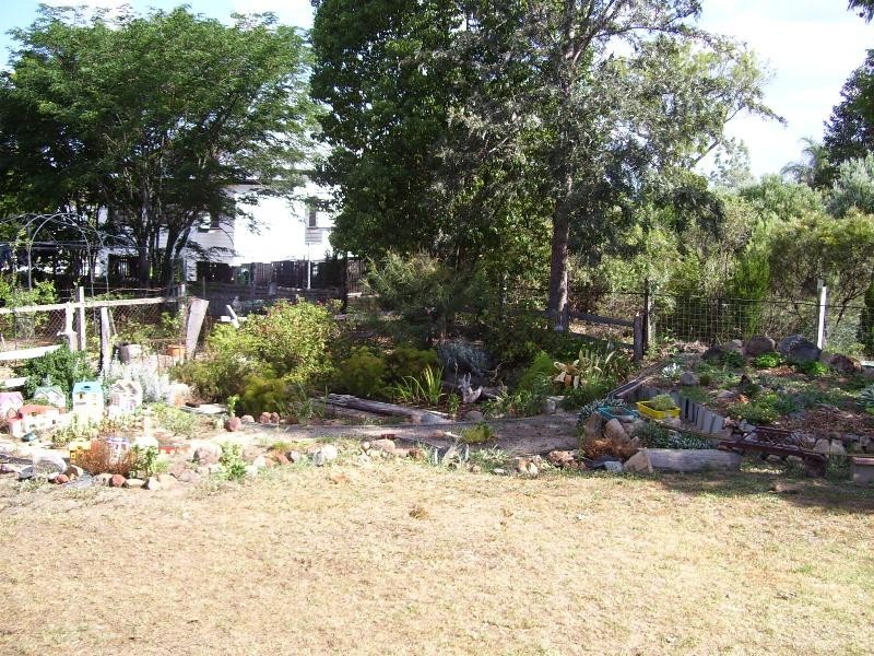 35 Alfred Street, Nanango QLD 4615