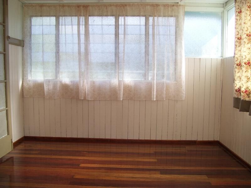 22 Gipps Street, Nanango QLD 4615