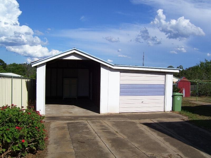22 Gipps Street, Nanango QLD 4615
