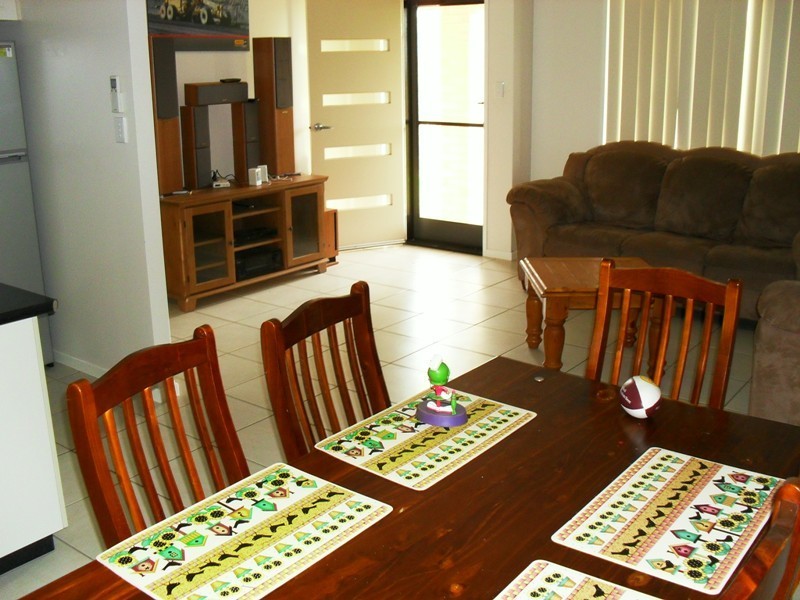 52 Home Street, Nanango QLD 4615