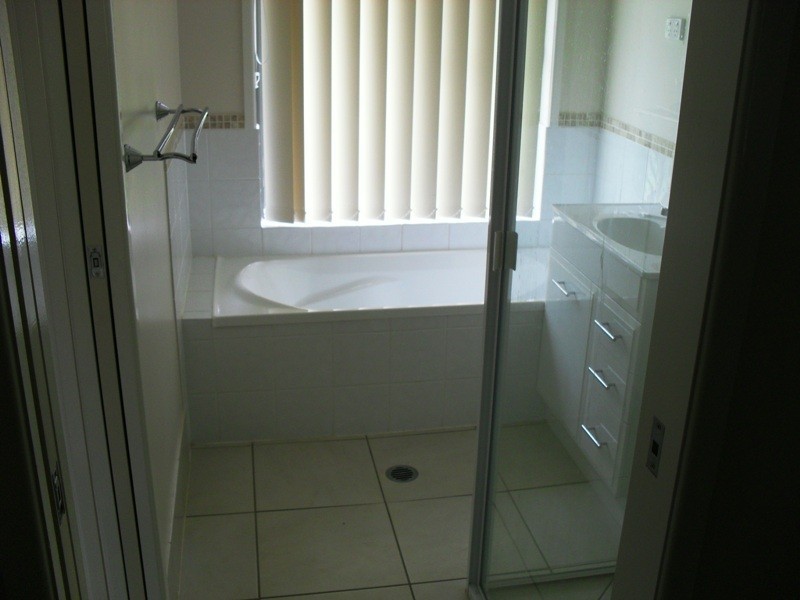 52 Home Street, Nanango QLD 4615